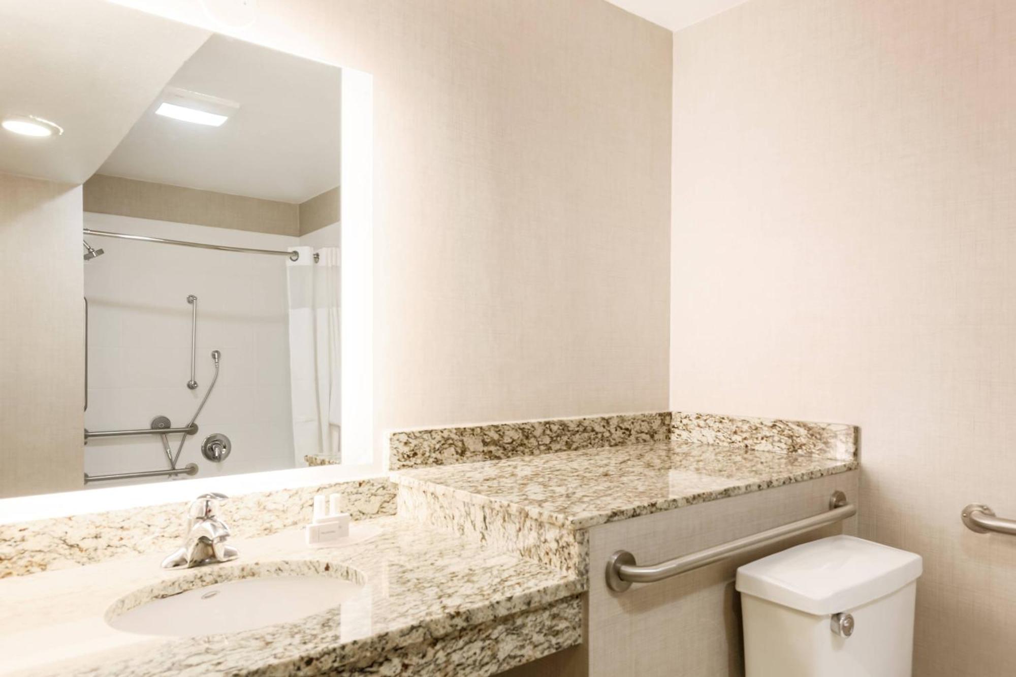 Residence Inn By Marriott Atlanta Cumberland/Galleria Смирна Экстерьер фото